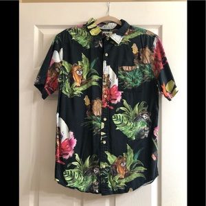 STAR WARS Men’s Button Down Shirt